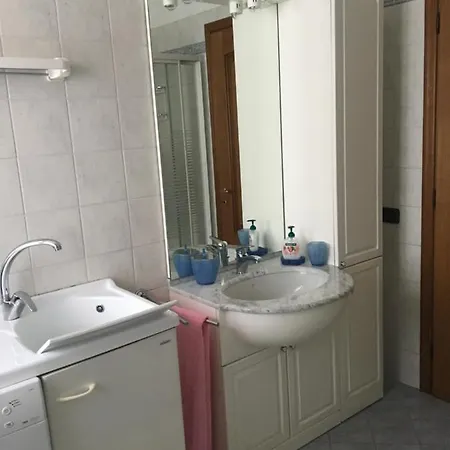 Apartment Angolo Di Gravedona